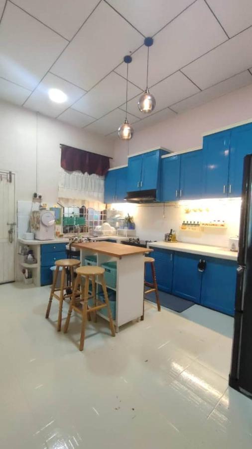 Pulai Field Aa Homestay Kangar Exterior photo