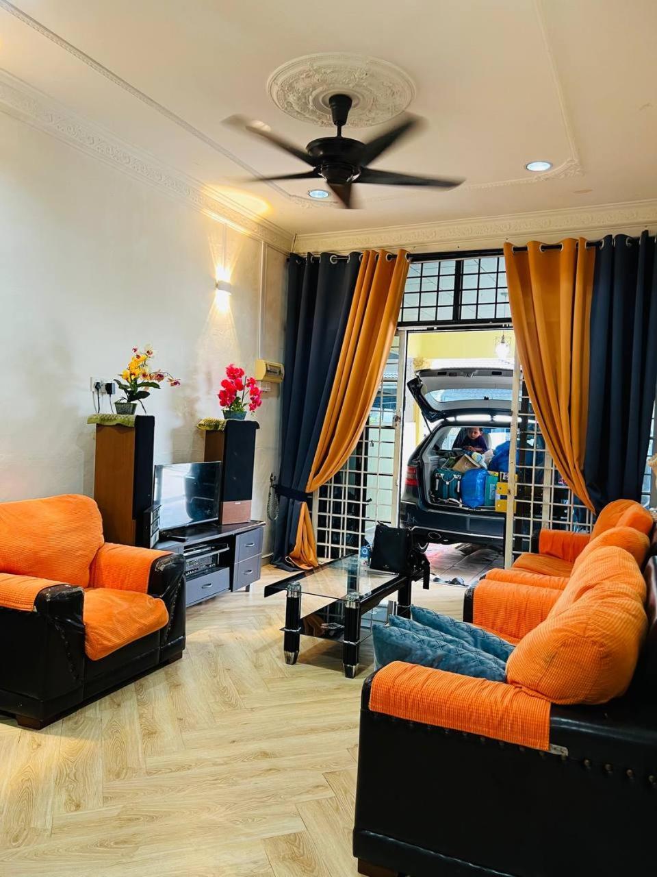 Pulai Field Aa Homestay Kangar Exterior photo